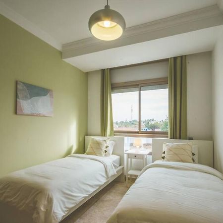 Lovely 2 Bedroom Vacation Home With Pool/Beach الصخيرات المظهر الخارجي الصورة