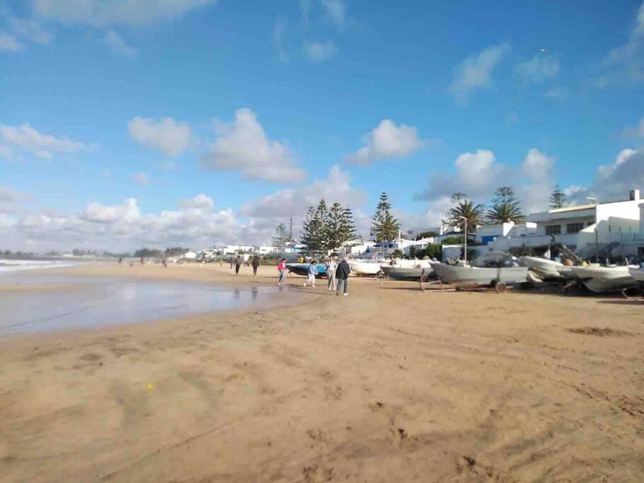Lovely 2 Bedroom Vacation Home With Pool/Beach الصخيرات المظهر الخارجي الصورة
